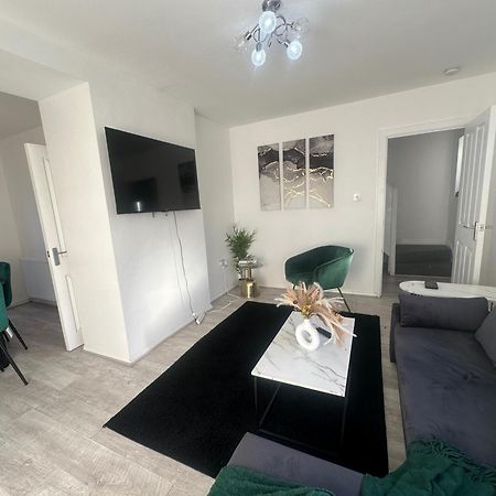 Airport House - Long Stays Near Hospital! Manchester Exterior foto